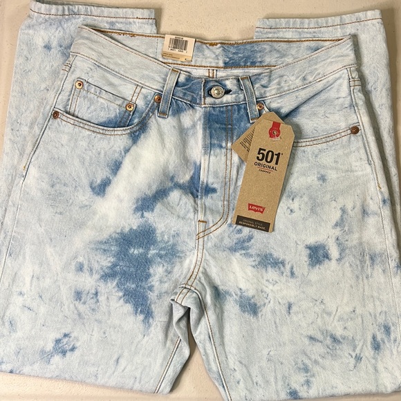 LEVI’S 501 Original Cropped in Scribble Wash (size 27x26) - Picture 4 of 7